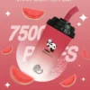 VAKA 奶茶杯 7500口 拋棄式電子煙｜具備 15ml 巨量裝與冰感水果奶茶系專屬口味，採用 3% 尼古丁鹽順滑擊喉感，搭配萌熊貓造型與 600mAh 可充電續航