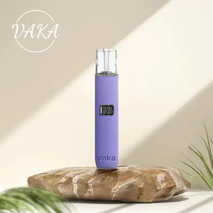 vaka皮革主機一代通用-1.webp VAKA 義大利真皮 一代通用主機|具備義大利真皮工藝與智能 LED 顯示螢幕,搭載 8W/10W 雙檔功率調節與 380mAh 長效快充技術,穩定輸出不波動,完美適配一代煙彈